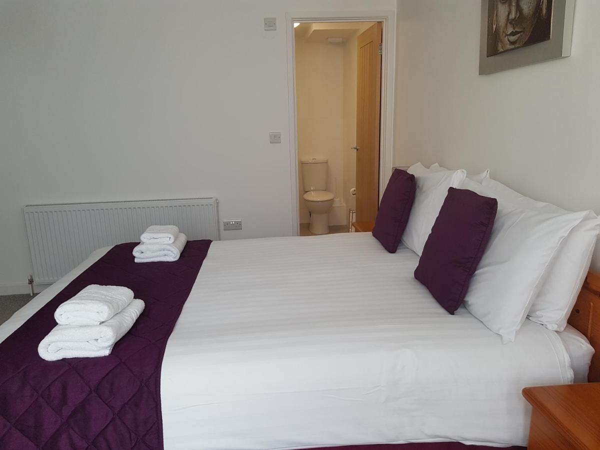 Beautiful Apartment,No 1, With Parking Ilfracombe Esterno foto