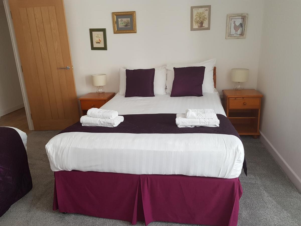 Beautiful Apartment,No 1, With Parking Ilfracombe Esterno foto